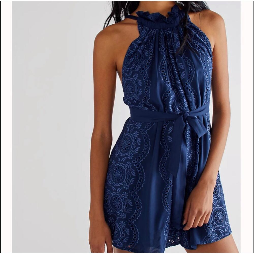 NEW NWT Free People Mimosa Eyelet Mini Dress Blue Size M - Picture 1 of 8